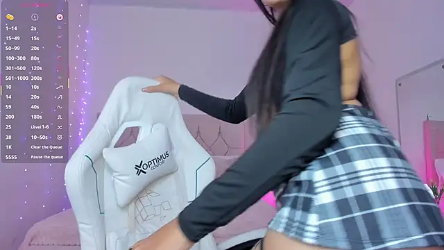 kim dreams18 online show from 31, 10, 2025