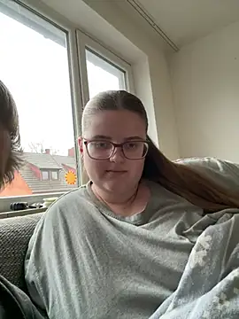 CurvyPaar2 online show from 12, 2, 2026