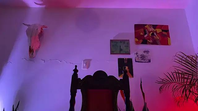 Snapshot of camille_delrey chatting on 21, 11, 2025 camille delrey online show from 21, 11, 2025