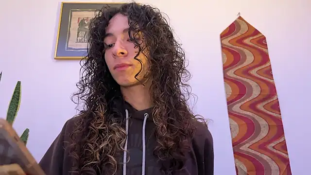 Snapshot of camille_delrey chatting on 16, 12, 2025 camille delrey online show from 16, 12, 2025