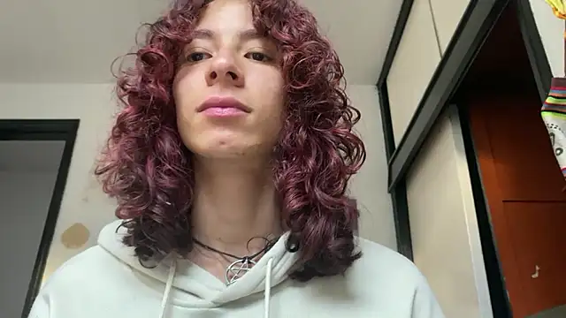 Snapshot of camille_delrey chatting on 5, 2, 2026 camille delrey online show from 5, 2, 2026