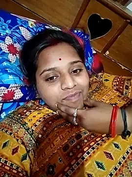 Snapshot of Hot_crety chatting on 23, 9, 2025 Hot crety online show from 23, 9, 2025