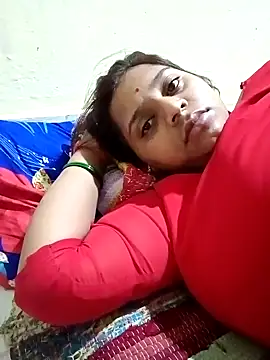 Snapshot of Hot_crety chatting on 13, 10, 2025 Hot crety online show from 13, 10, 2025