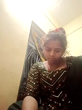 Snapshot of Hot_crety chatting on 3, 12, 2025 Hot crety online show from 3, 12, 2025