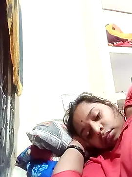 Snapshot of Hot_crety chatting on 3, 2, 2026 Hot crety online show from 3, 2, 2026