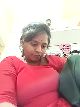 Snapshot of Hot_crety chatting on 14, 2, 2026 Hot crety online show from 14, 2, 2026