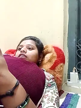 Snapshot of Hot_crety chatting on 17, 2, 2026 Hot crety online show from 17, 2, 2026