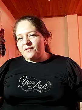 Daphne girlsex online show from 28, 10, 2025