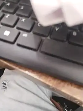 Snapshot of Wet_BunnyFun chatting on 15, 11, 2025 Wet BunnyFun online show from 15, 11, 2025