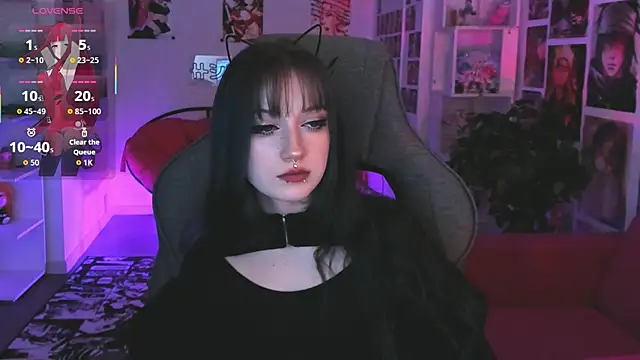 Snapshot of LiliLuna chatting on 15, 2, 2026 LiliLuna online show from 15, 2, 2026