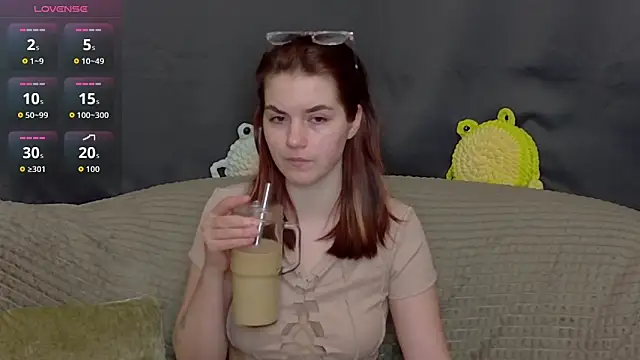 ElzaBlis online show from 9, 11, 2025