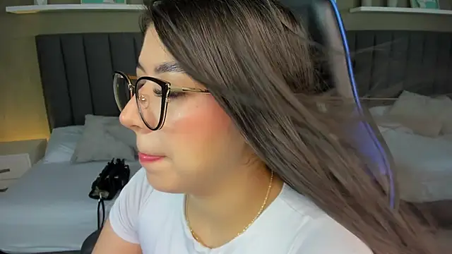 anagil  online show from 16, 4, 2026