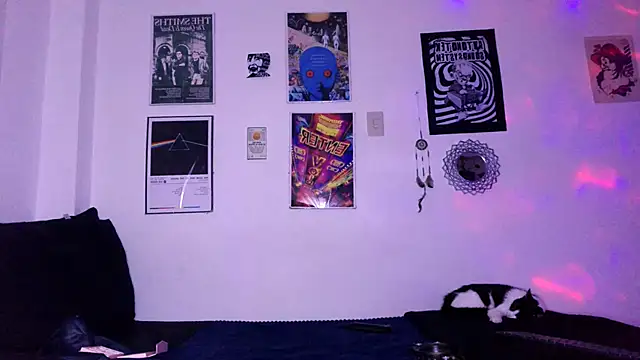 plutonbluemooon333 online show from 30, 10, 2025