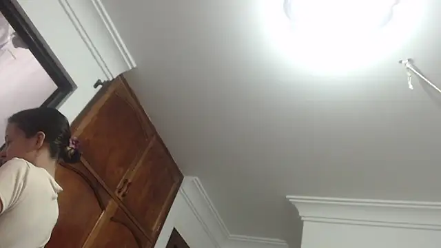 nathaly jones  online show from 9, 4, 2026