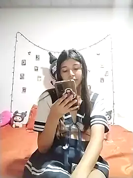 Snapshot of hanna_ross27 chatting on 24, 9, 2025 hanna ross27 online show from 24, 9, 2025