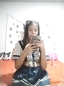 Snapshot of hanna_ross27 chatting on 14, 10, 2025 hanna ross27 online show from 14, 10, 2025