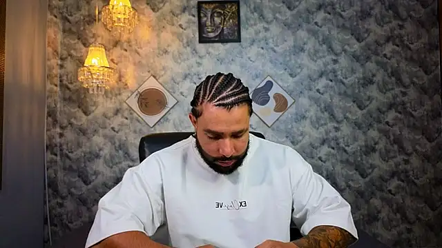 Snapshot of Apolo_rousse1 chatting on 16, 12, 2025 Apolo rousse1 online show from 16, 12, 2025