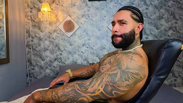 Snapshot of Apolo_rousse1 chatting on 19, 12, 2025 Apolo rousse1 online show from 19, 12, 2025