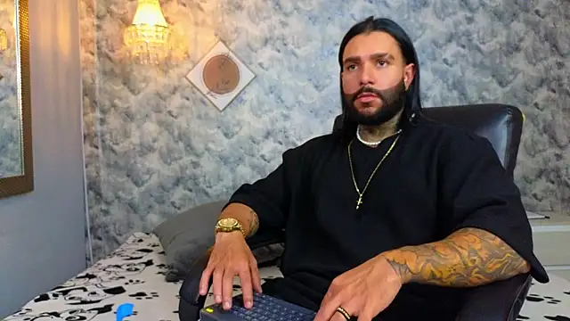 Snapshot of Apolo_rousse1 chatting on 10, 1, 2026 Apolo rousse1 online show from 10, 1, 2026