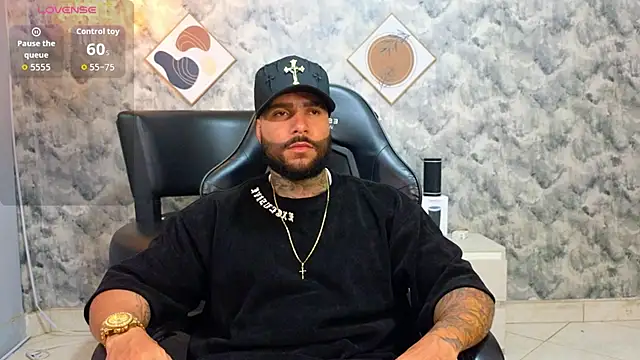 Snapshot of Apolo_rousse1 chatting on 3, 2, 2026 Apolo rousse1 online show from 3, 2, 2026