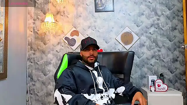 Snapshot of Apolo_rousse1 chatting on 28, 2, 2026 Apolo rousse1 online show from 28, 2, 2026