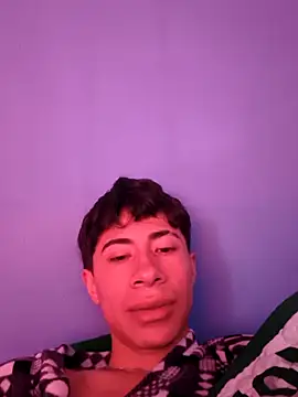 Snapshot of Rolito69 chatting on 13, 11, 2025 Rolito69 online show from 13, 11, 2025