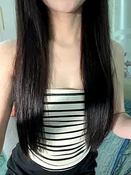 Dior baby online show from 15, 10, 2025