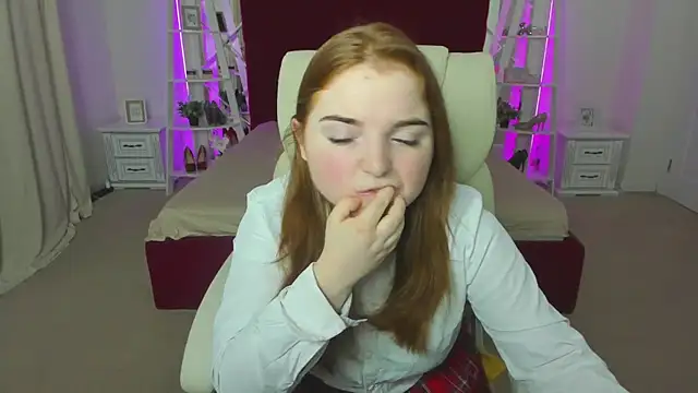 Snapshot of KattyRose8 chatting on 28, 4, 2026 KattyRose8 online show from 28, 4, 2026