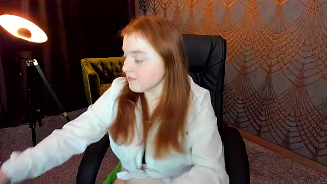 Snapshot of KattyRose8 chatting on 8, 6, 2026 KattyRose8 online show from 8, 6, 2026