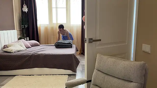 daniellia  online show from 16, 3, 2026