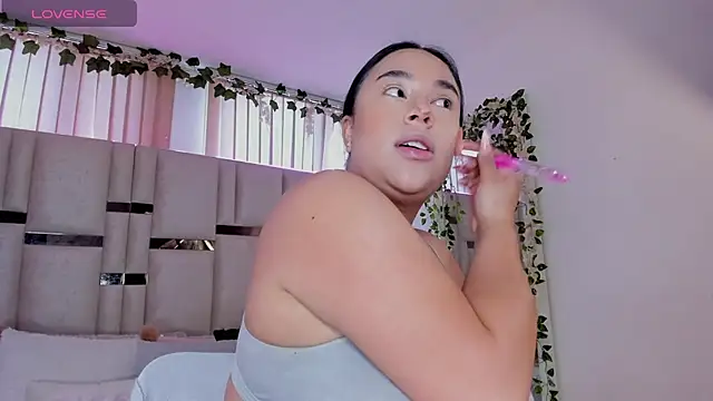 Zoey thompson online show from 29, 9, 2025