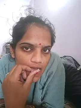 Sofia kuuu online show from 31, 10, 2025