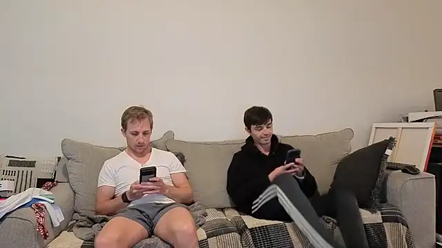 Drakerileyxxx online show from 29, 3, 2026