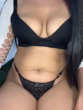 Akiira 00 online show from 28, 2, 2026