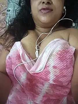 Snapshot of sweet_jenni chatting on 14, 7, 2026 sweet jenni online show from 14, 7, 2026