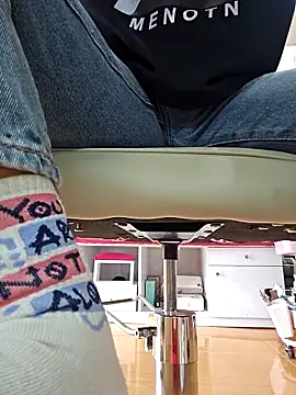 Nail Yummy online show from 28, 11, 2025