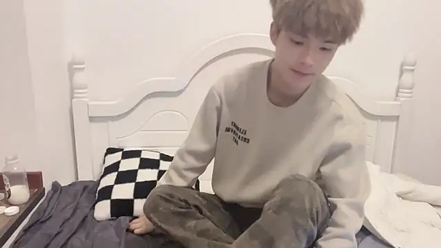 linger2563 online show from 2, 11, 2025