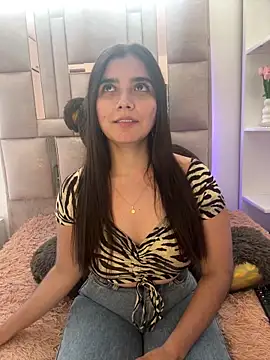 Snapshot of salomecute21 chatting on 24, 9, 2025 salomecute21 online show from 24, 9, 2025