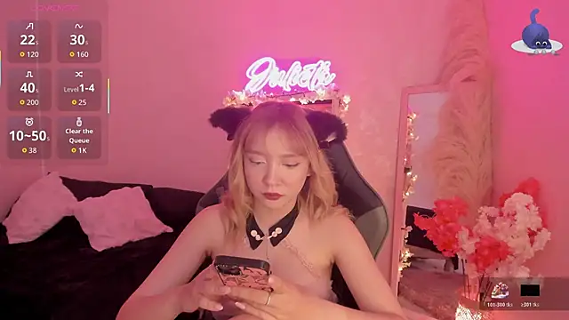 Snapshot of JuliethMoss chatting on 31, 1, 2026 JuliethMoss online show from 31, 1, 2026