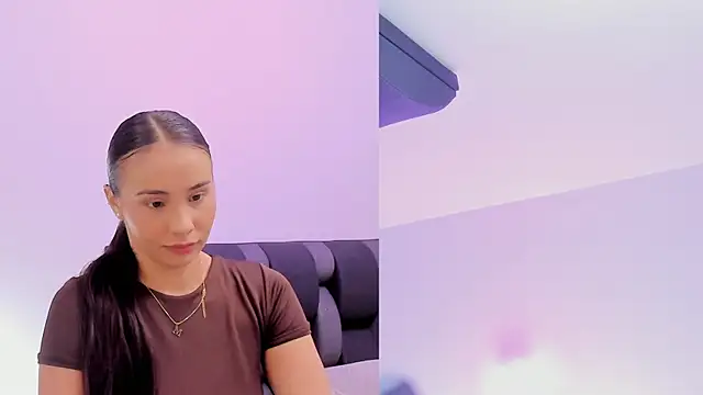 Snapshot of maily_zanss chatting on 19, 6, 2026 maily zanss online show from 19, 6, 2026
