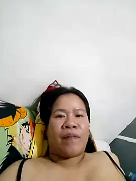 Snapshot of AsianbouncieGIRL chatting on 25, 4, 2026 AsianbouncieGIRL online show from 25, 4, 2026