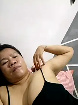 Snapshot of AsianbouncieGIRL chatting on 25, 5, 2026 AsianbouncieGIRL online show from 25, 5, 2026