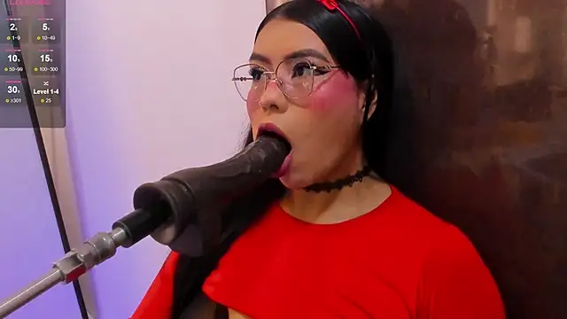 pocahontas lantina online show from 18, 4, 2026