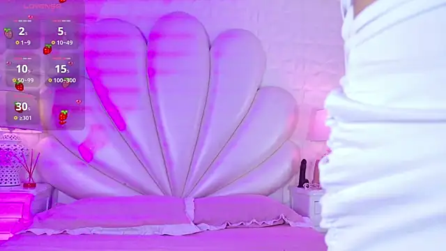 Snapshot of SammyJhuls chatting on 14, 10, 2025 SammyJhuls online show from 14, 10, 2025