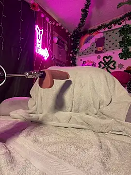 Snapshot of TranSexualJade95 chatting on 21, 3, 2026 TranSexualJade95 online show from 21, 3, 2026