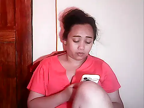 Snapshot of Pinay_Chubby20 chatting on 30, 4, 2026 Pinay Chubby20 online show from 30, 4, 2026