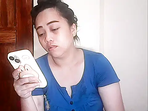Snapshot of Pinay_Chubby20 chatting on 30, 4, 2026 Pinay Chubby20 online show from 30, 4, 2026