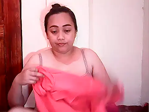 Snapshot of Pinay_Chubby20 chatting on 13, 5, 2026 Pinay Chubby20 online show from 13, 5, 2026