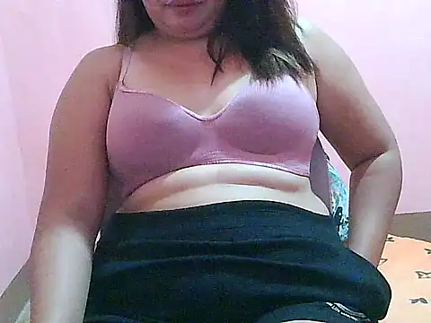 Snapshot of fresh_rosie chatting on 10, 5, 2026 fresh rosie online show from 10, 5, 2026
