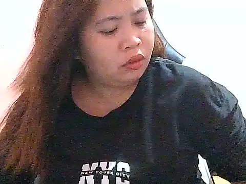 Snapshot of fresh_rosie chatting on 15, 7, 2026 fresh rosie online show from 15, 7, 2026